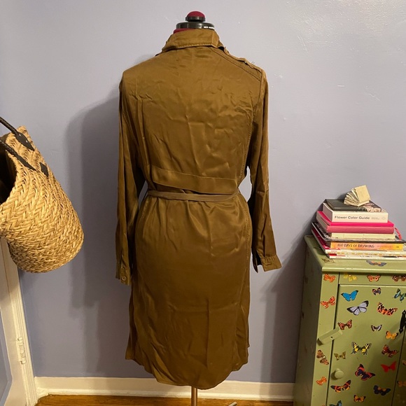 Army colored chic lightweight trench coat - Picture 3 of 4